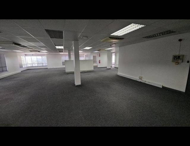 INDUSTRIAL PROPERTY TO RENT IN LINBRO PARK